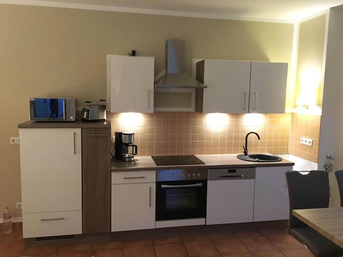 Apartment-Seemoewe-1A-Standlage-Nur-150M-Mit-Parkplatz Baabe Eksteriør billede